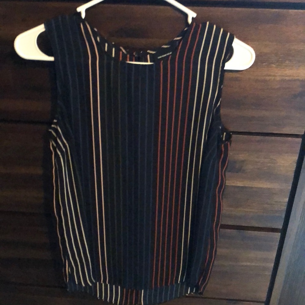 Sleeveless top